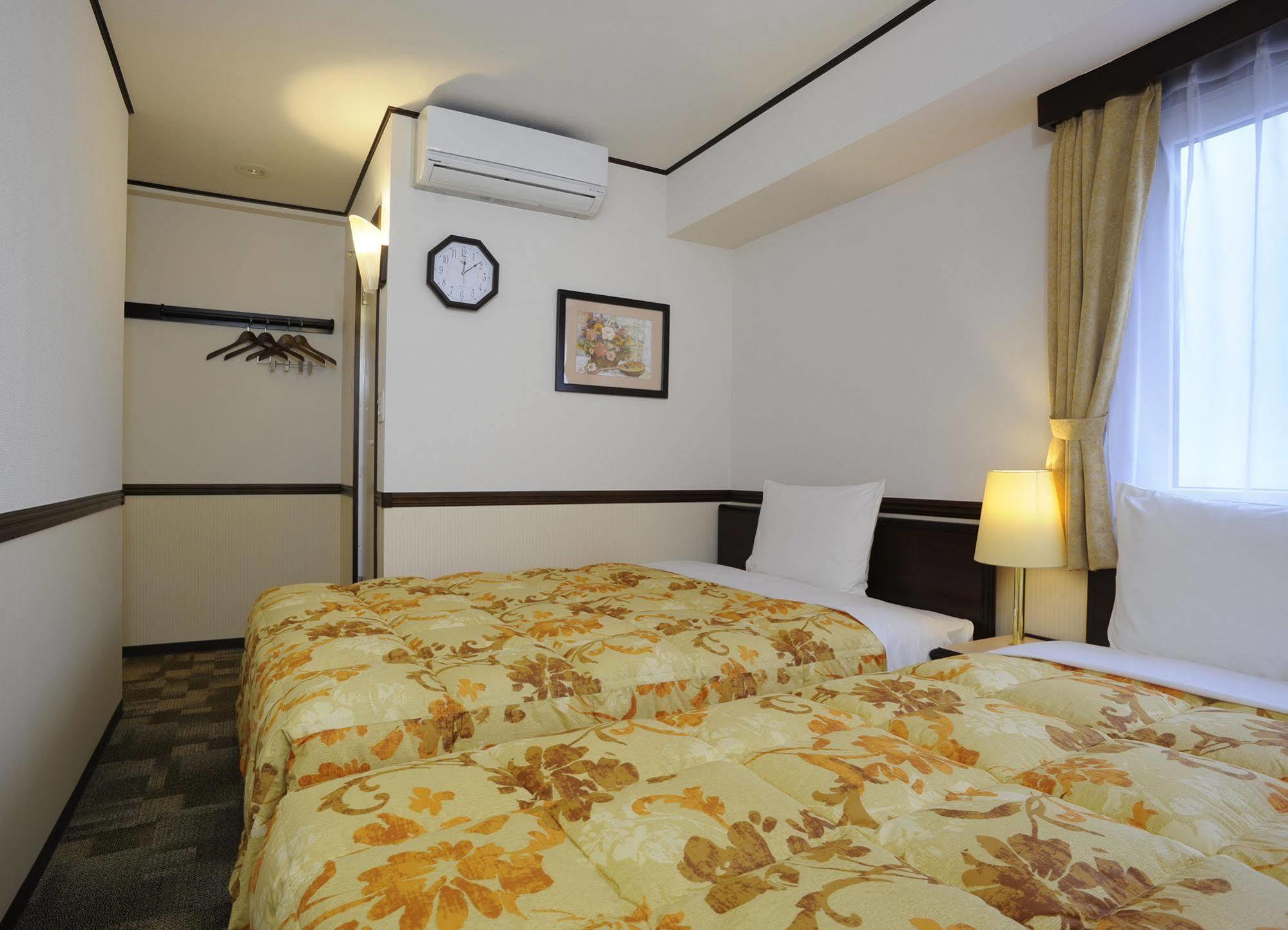 Toyoko Inn Ichinoseki Ekimae Kültér fotó